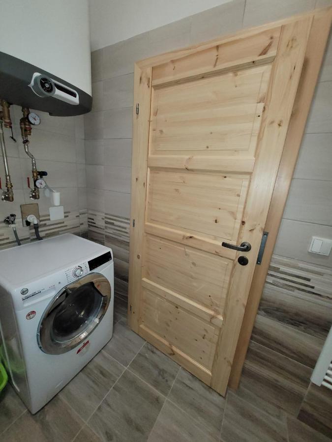 Chateau Moravany - Apartmany, Teepee A Wellness Ronov Nad Doubravou Екстер'єр фото