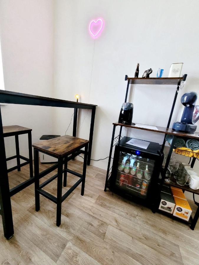 Chateau Moravany - Apartmany, Teepee A Wellness Ronov Nad Doubravou Екстер'єр фото